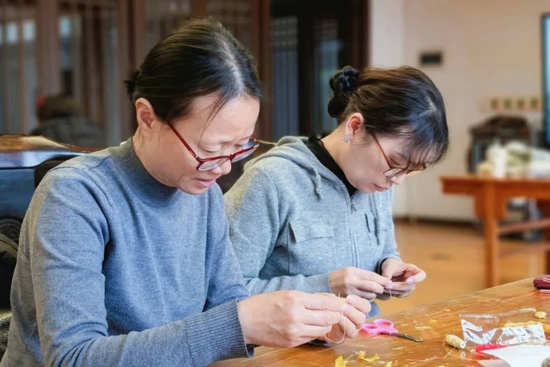Confucius Academy's Inner Harmony Workshop Launched March Handcraft Season